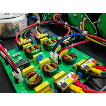 KONDYCJONER ZASILANIA TAGA HARMONY PC-7000